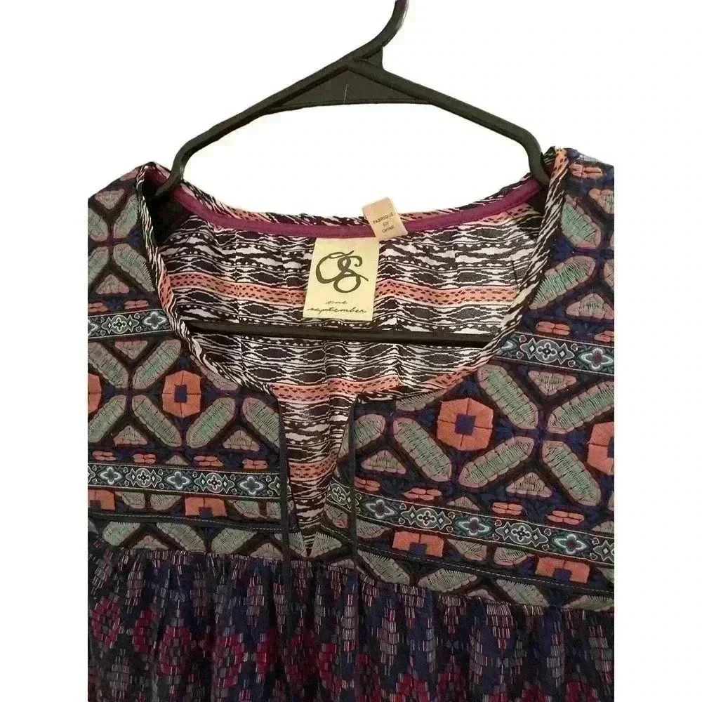 ANTHRO ONE SEPTEMBER TOP SIZE XS MULTI COLORS TOP WITH EMBROIDERY - Picture 2 of 3